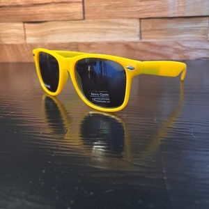Retro Optix Polarizred Sunglasses - Yellow